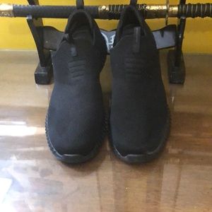 Skechers Wide Fit Sneakers